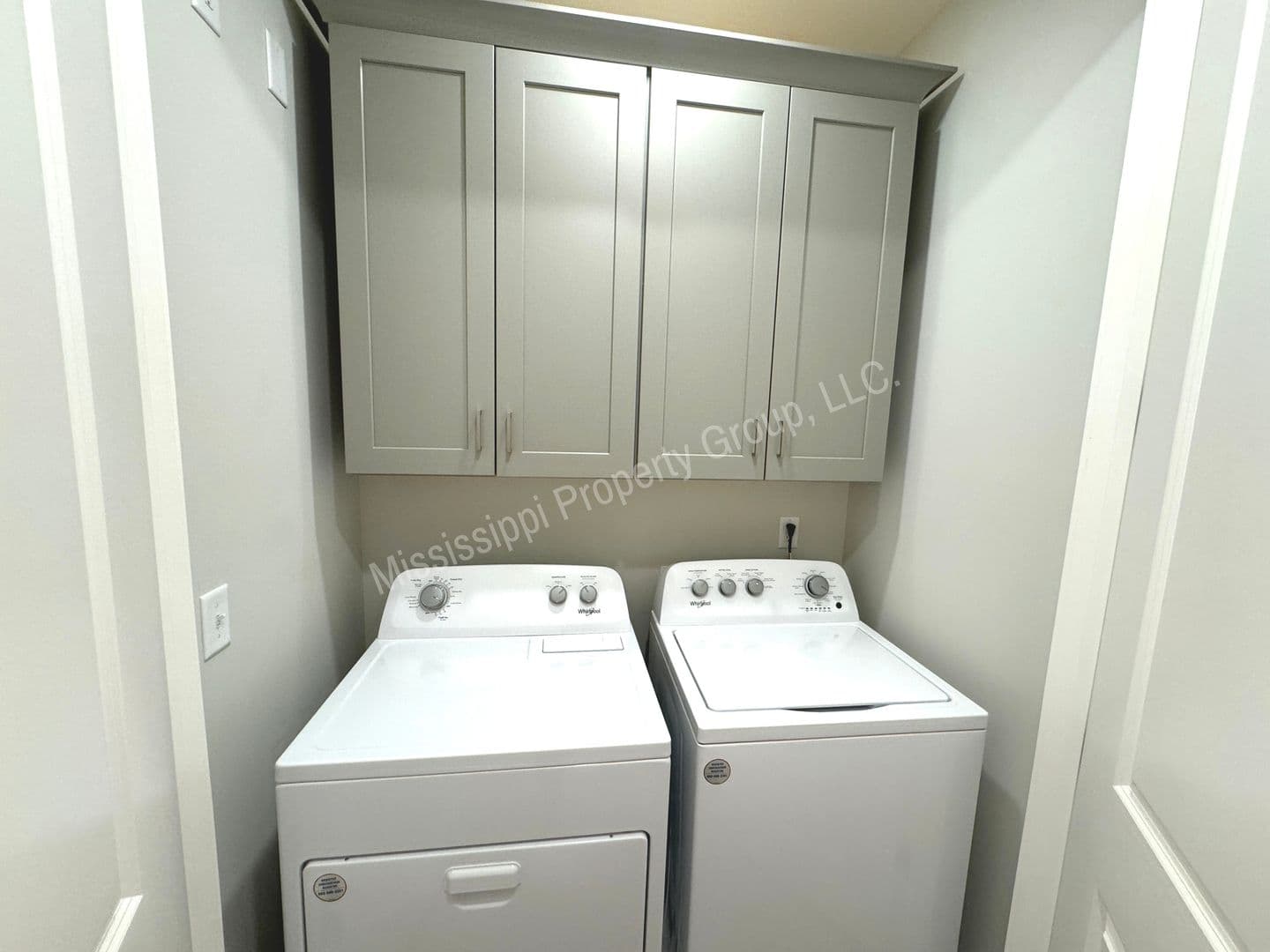 Oxford Townhome: 1841 Reserve Loop