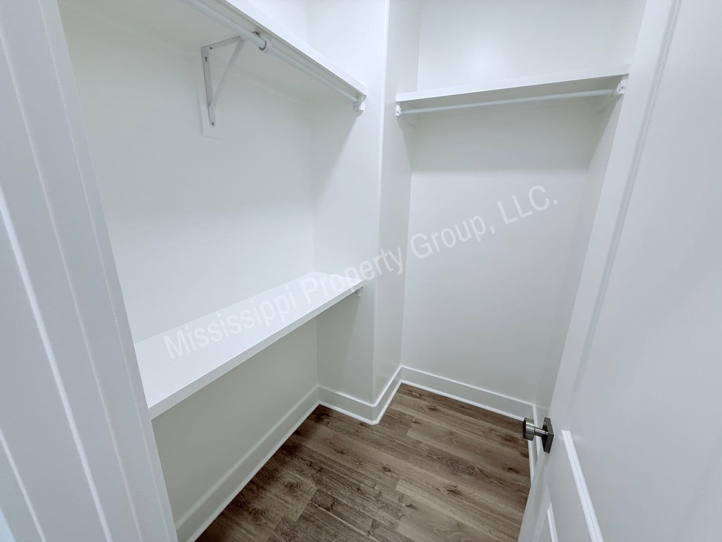 Oxford Townhome: 696 Miramar Lane