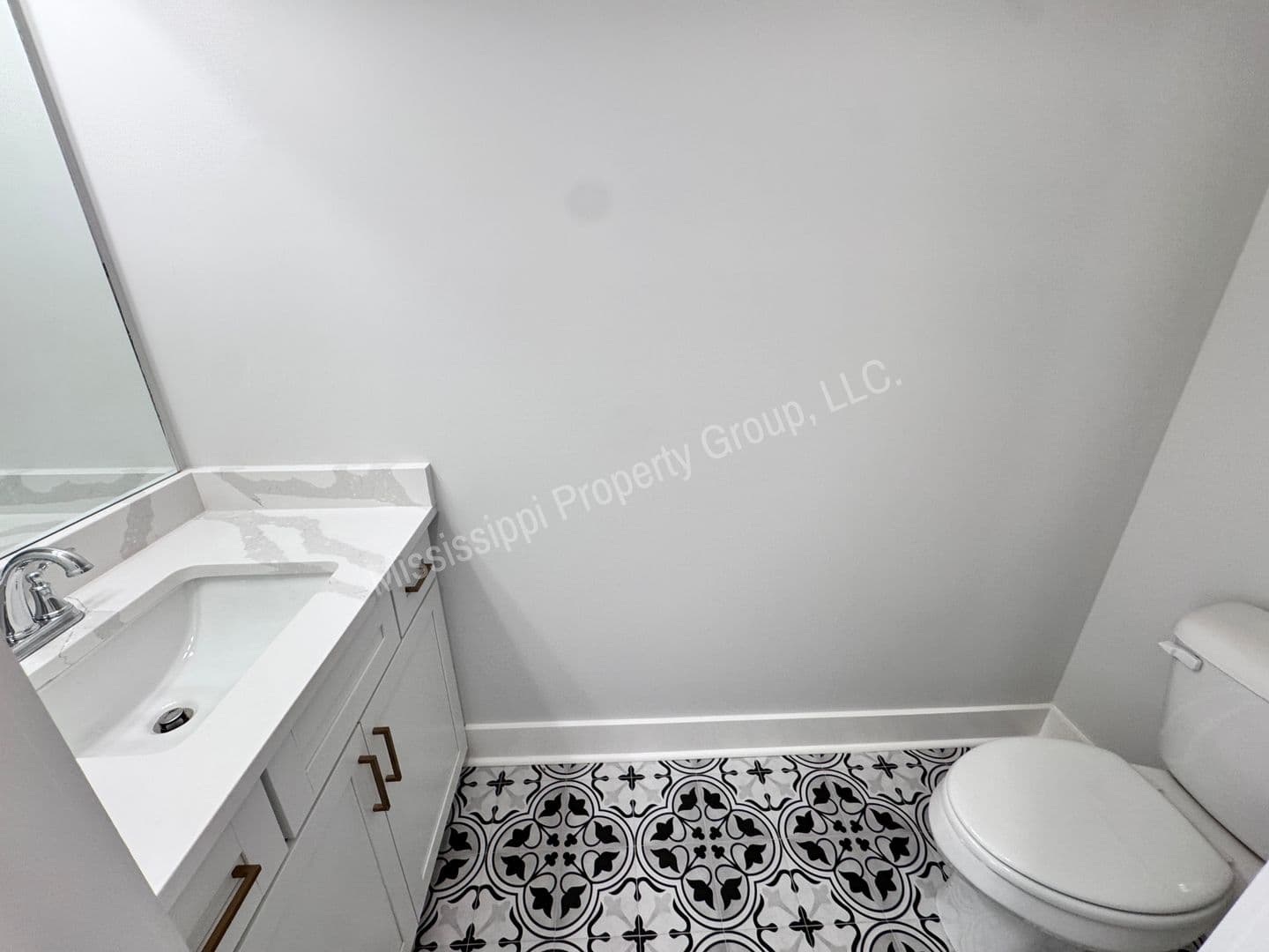 Oxford Townhome: 676 Miramar Lane