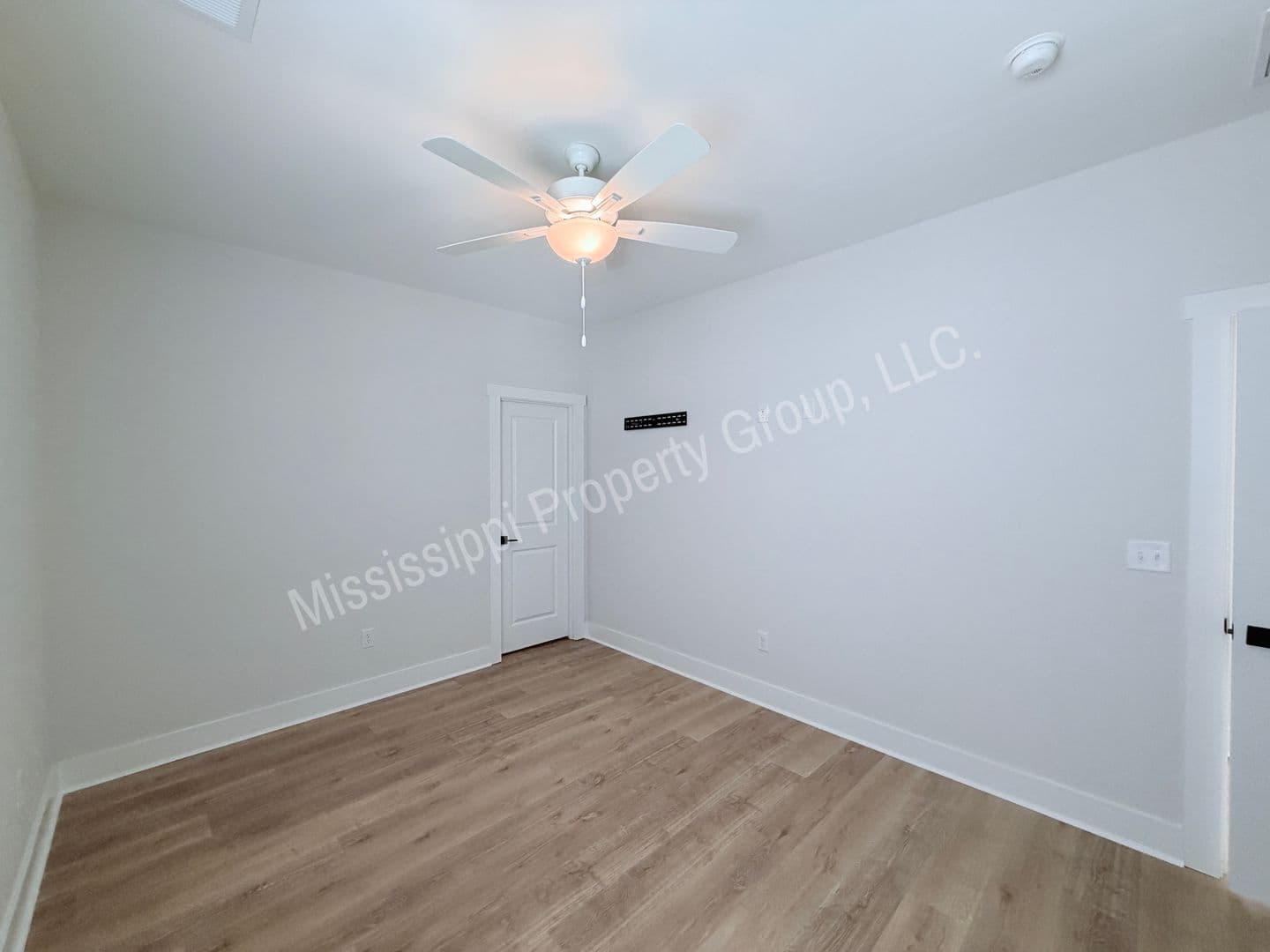 Oxford Townhome: 1616 Amalfi Drive