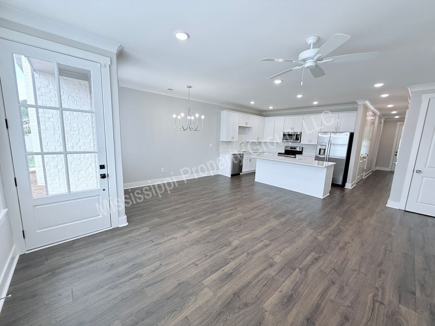 Oxford Townhome: 1616 Amalfi Drive