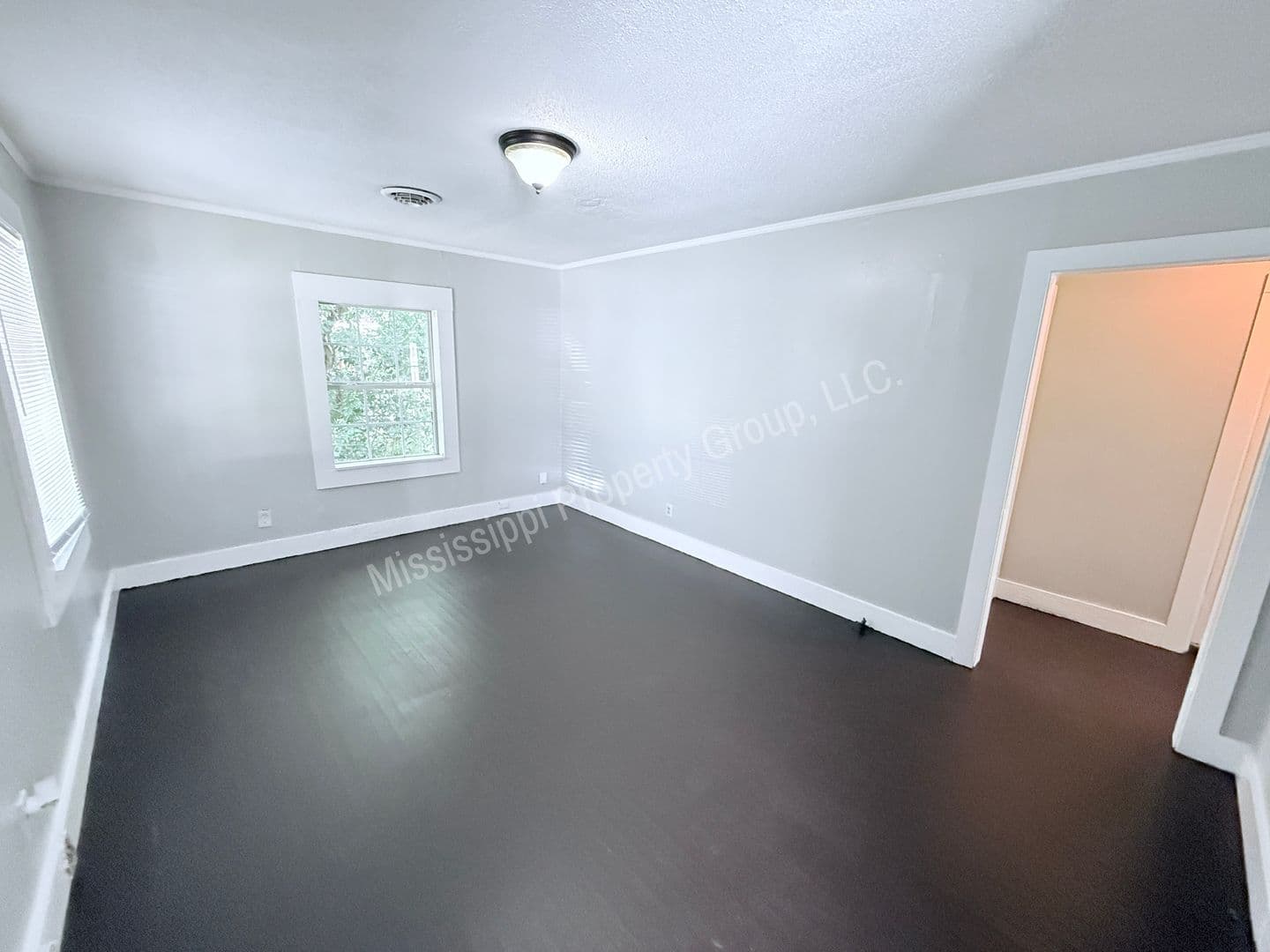 Oxford House: 1120 South 16th Street