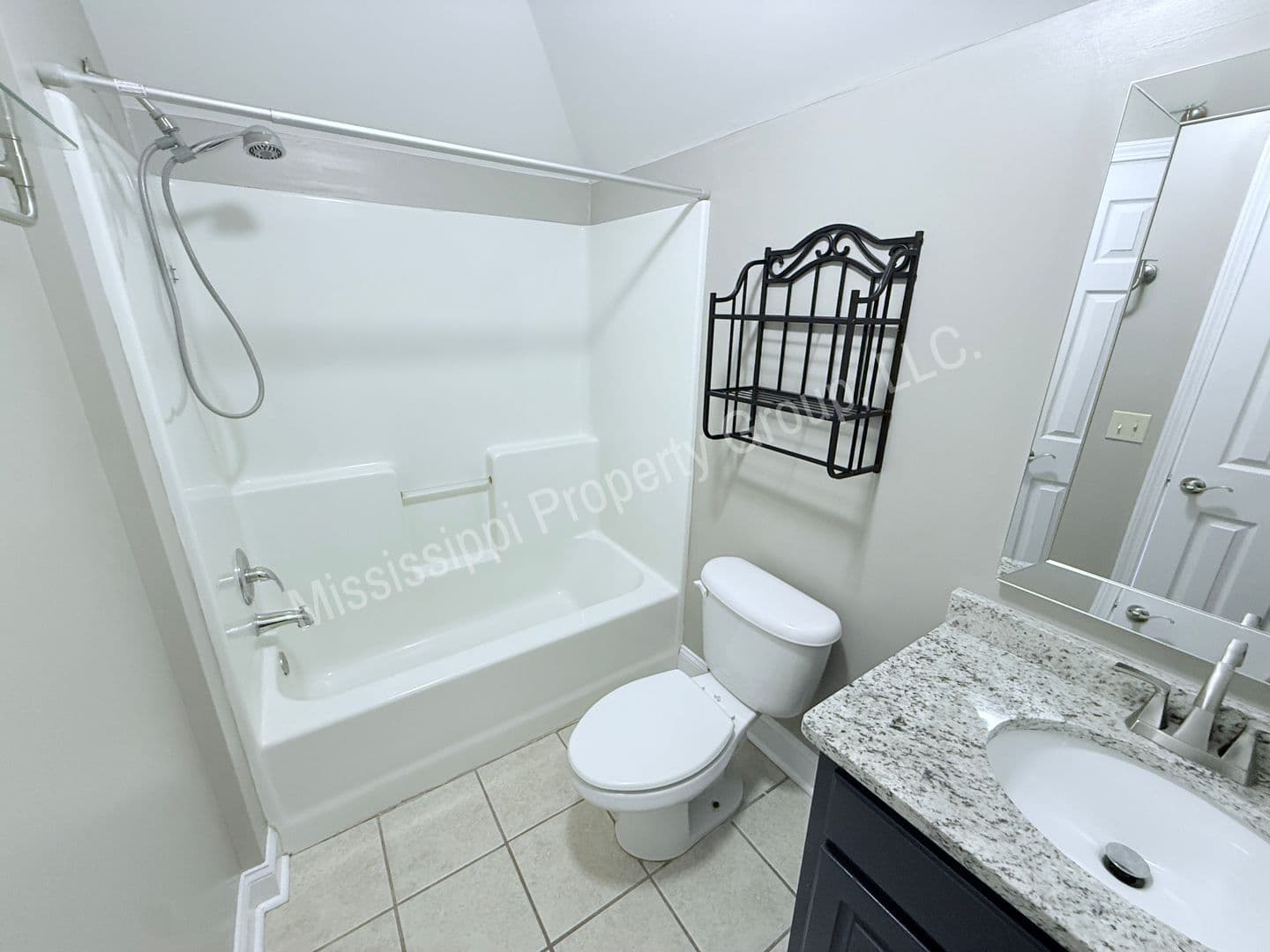 Oxford Townhome: 1 Mondrian Place