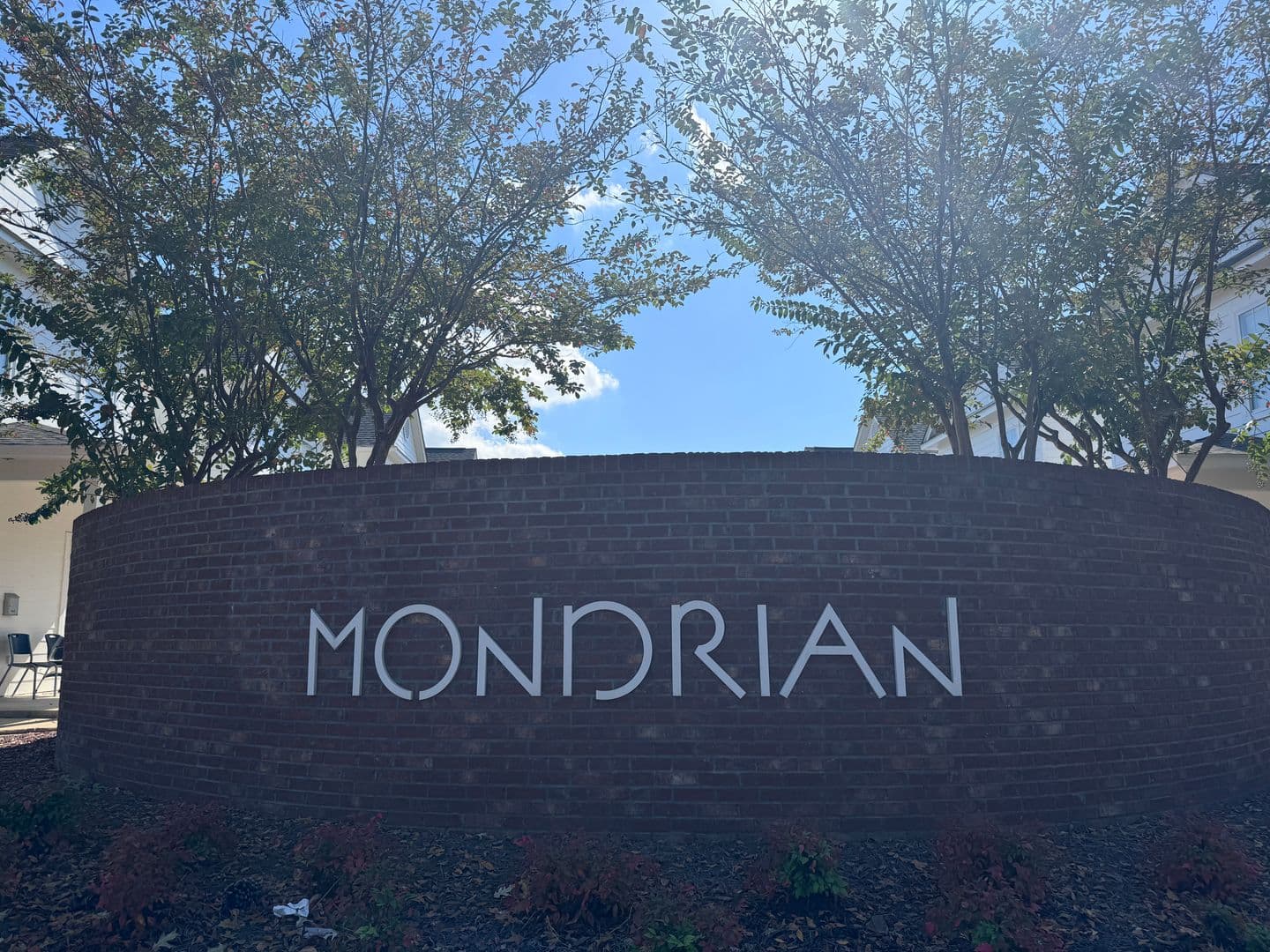Oxford Townhome: 1 Mondrian Place