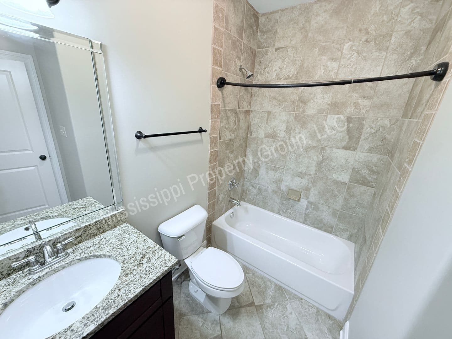 Oxford Townhome: 3001 Old Taylor Road, Unit 807