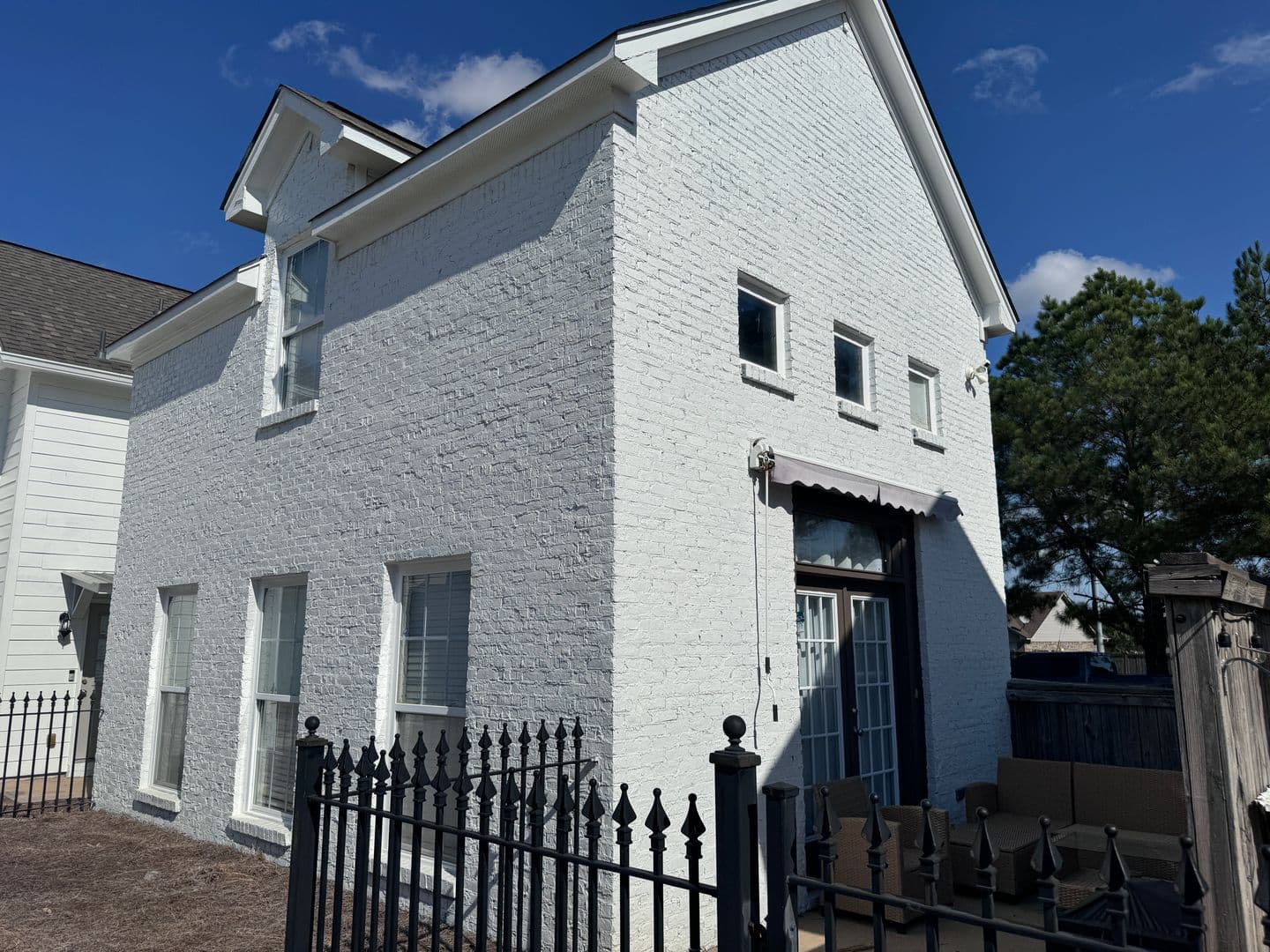 Oxford Townhome: 1 Mondrian Place