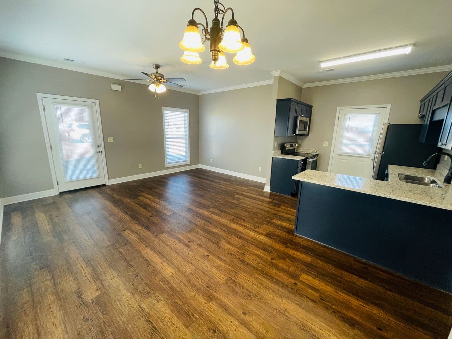 Oxford Townhome: 1 Mondrian Place