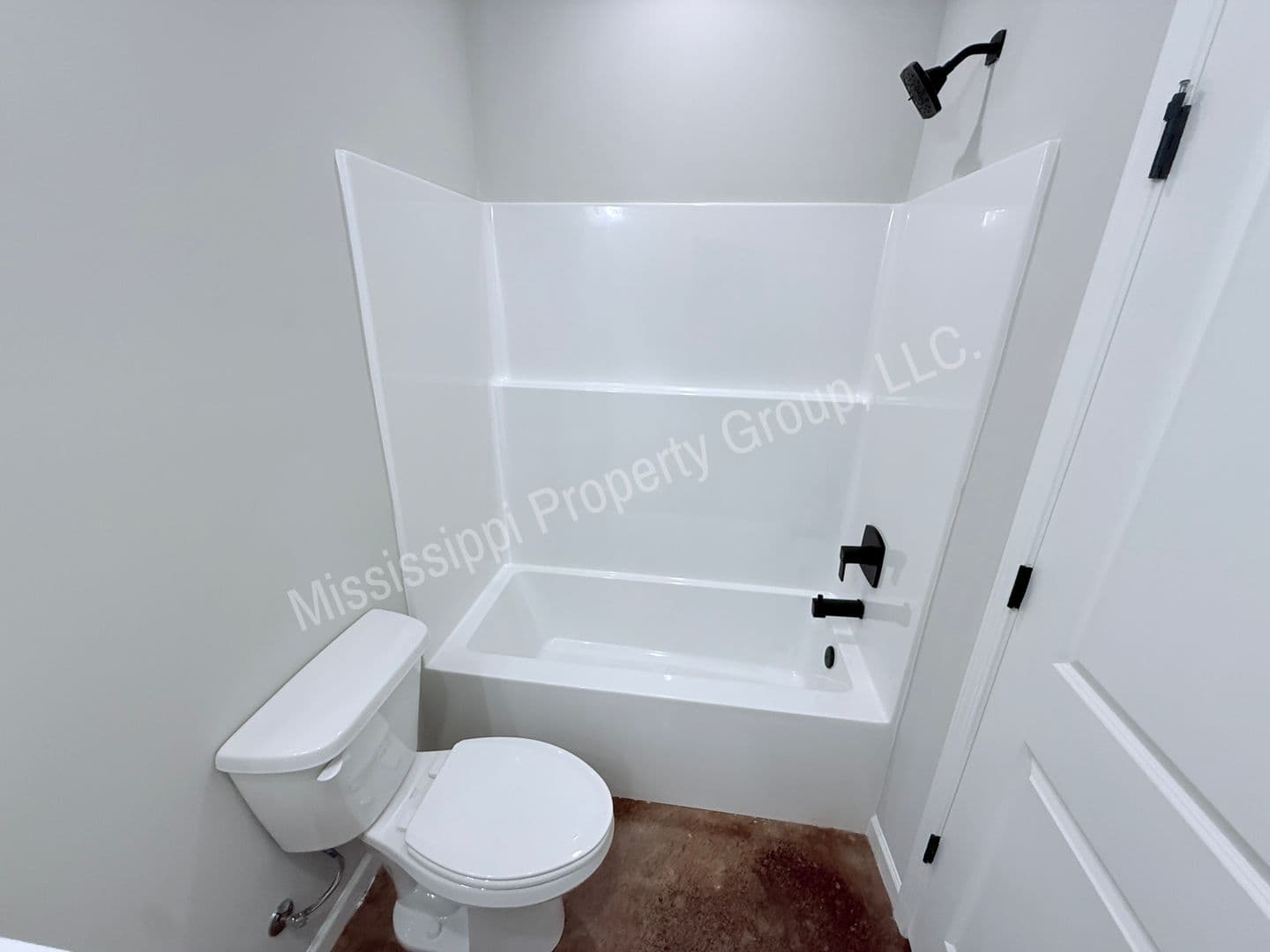 Oxford Townhome: 4851 S. Lamar Blvd