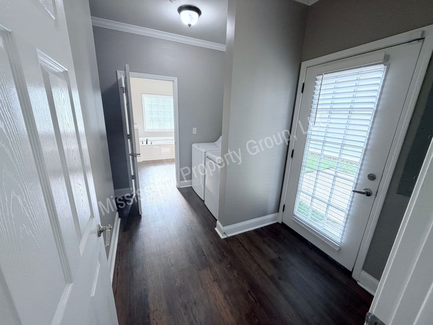 Oxford House: 303 Shumard Cove