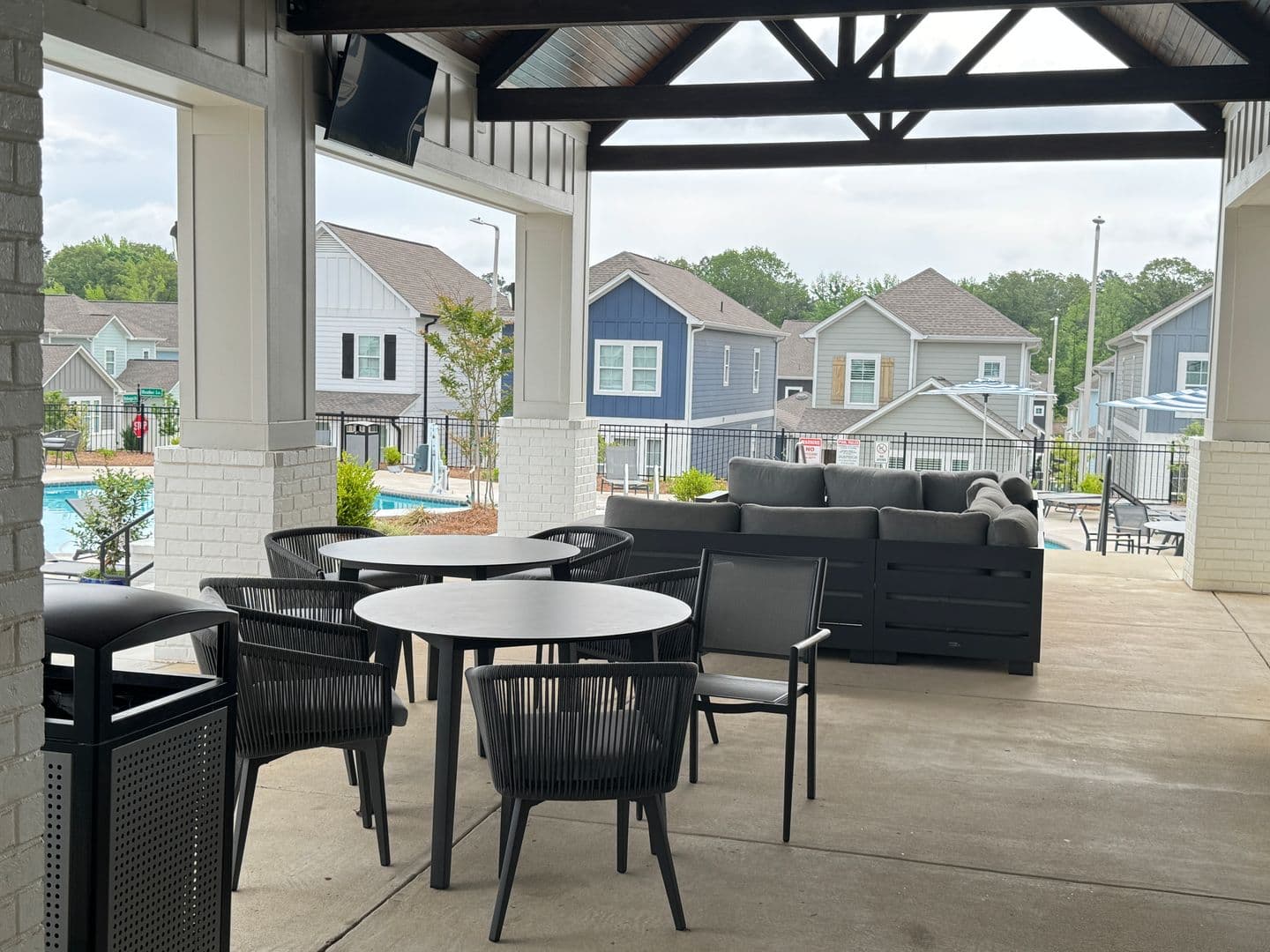 Oxford Townhome: 451 Lily Loop