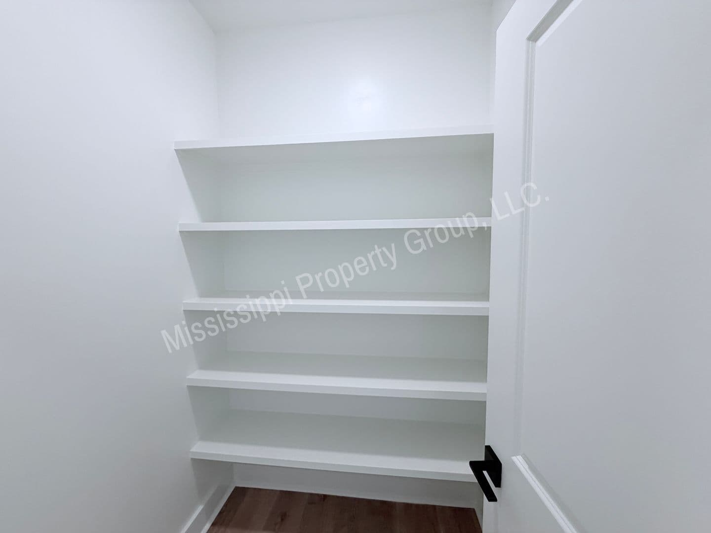 Oxford Apartment: 1616 Amalfi Drive
