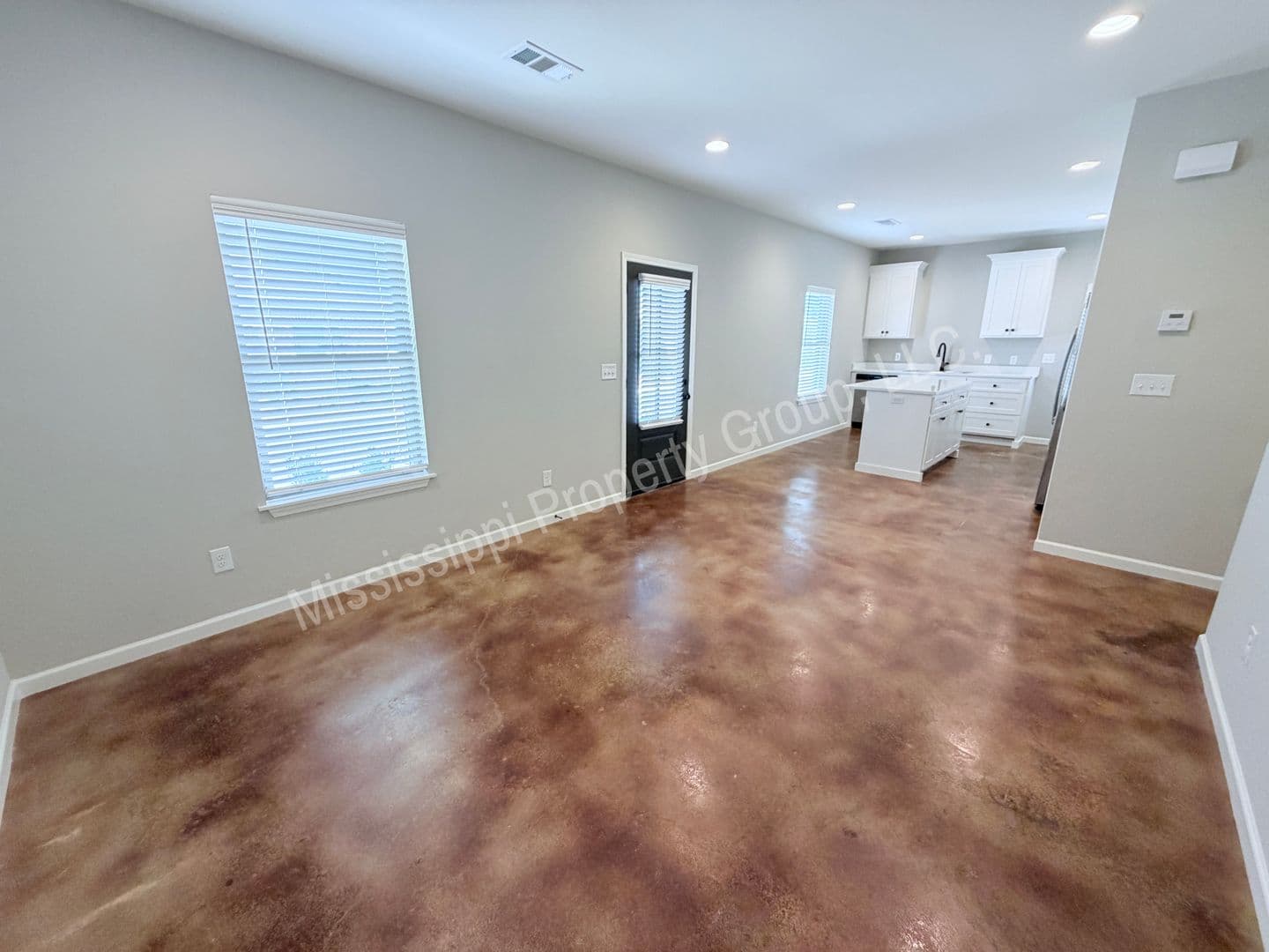 Oxford Townhome: 4851 S. Lamar Blvd
