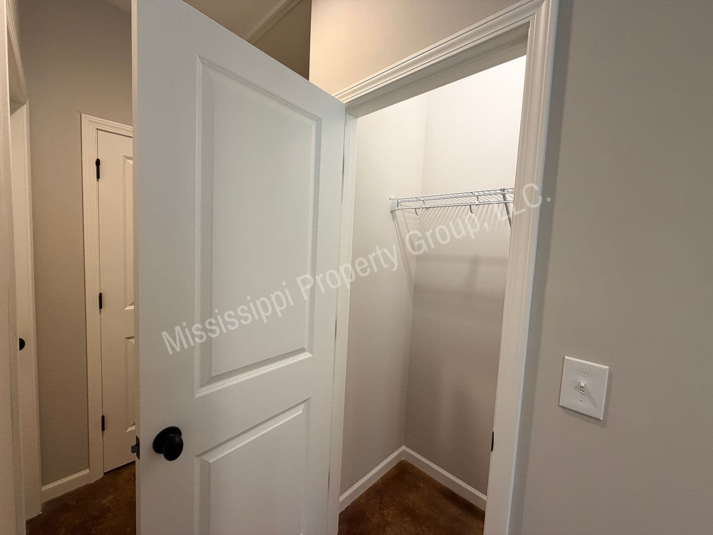 Oxford Townhome: 4851 S. Lamar Blvd