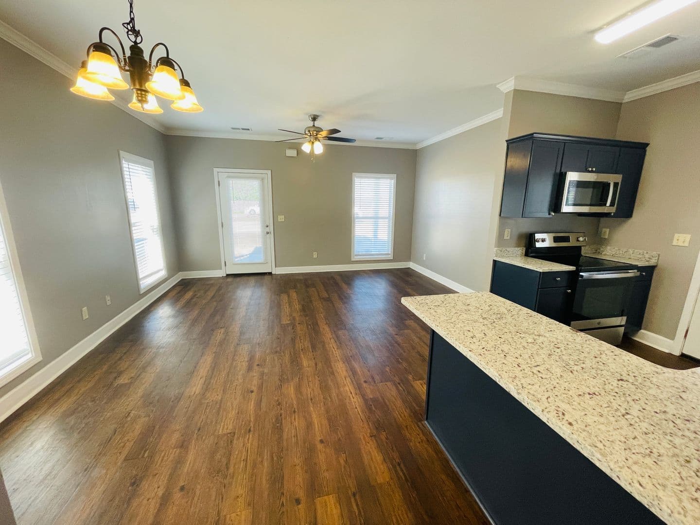 Oxford Townhome: 1 Mondrian Place