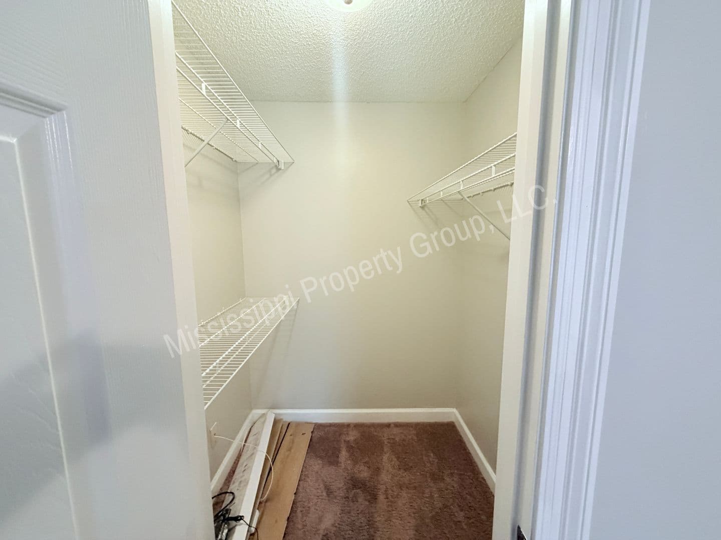 Oxford Condo: 2112 Old Taylor Road, Unit F5