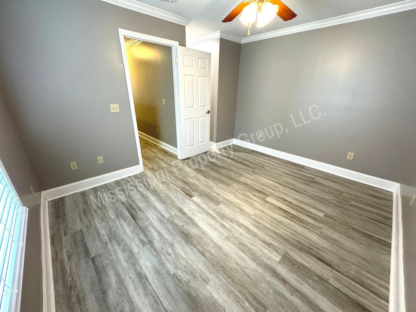 Oxford Townhome: 1 Mondrian Place