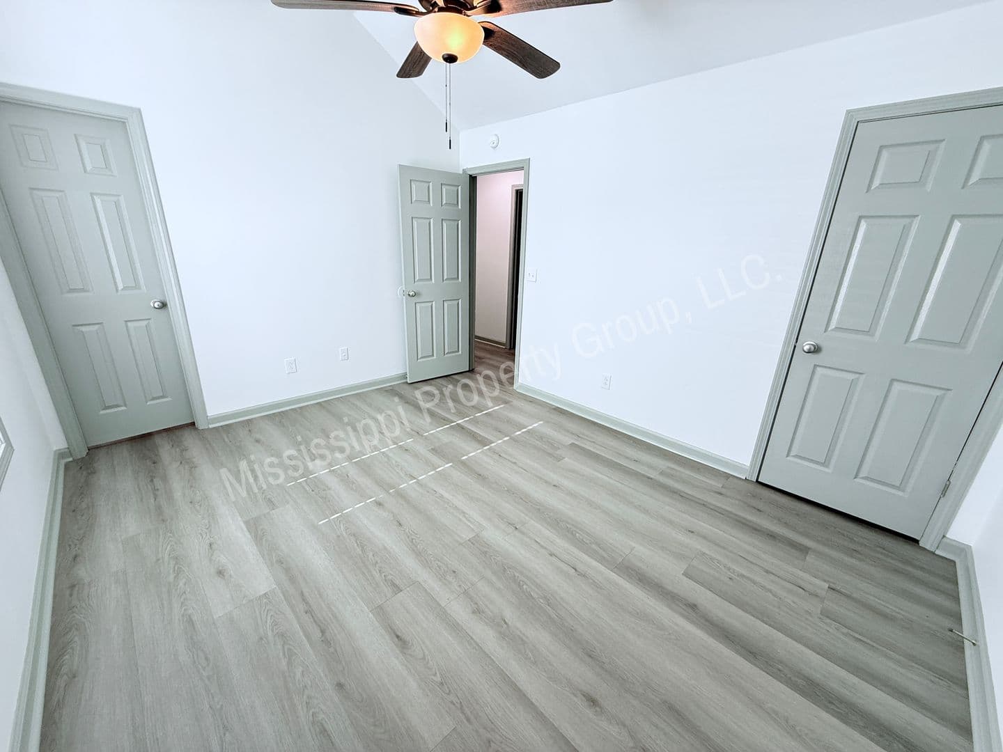 Oxford Townhome: 110 CR 102