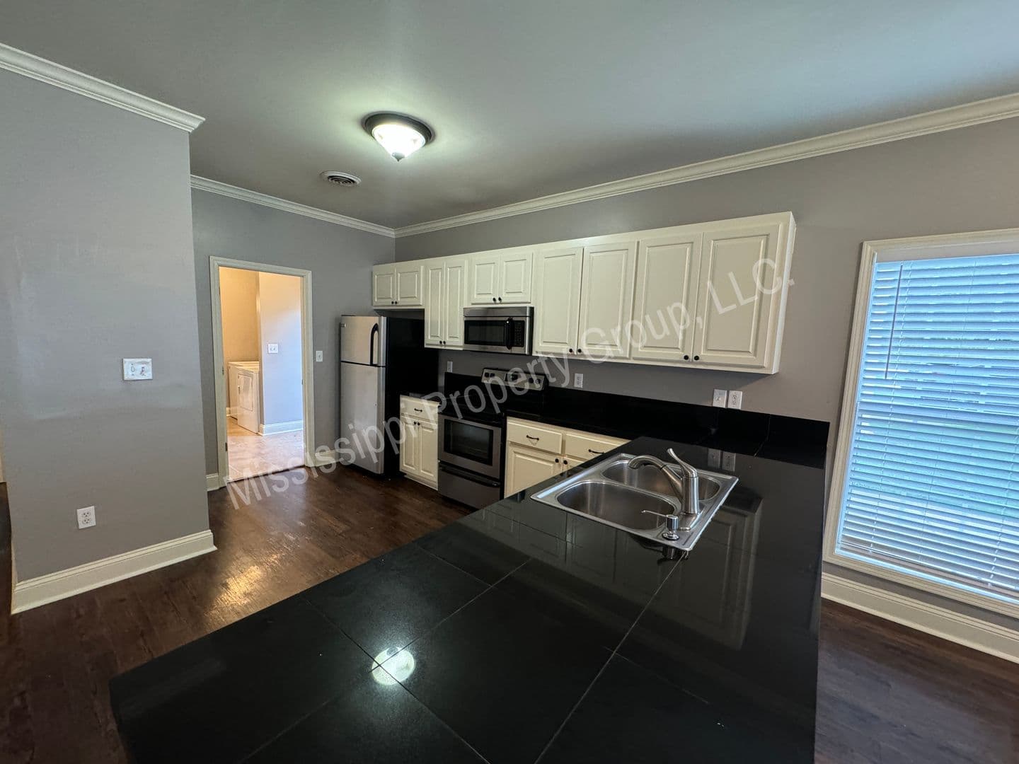 Oxford House: 301 Shumard Cove