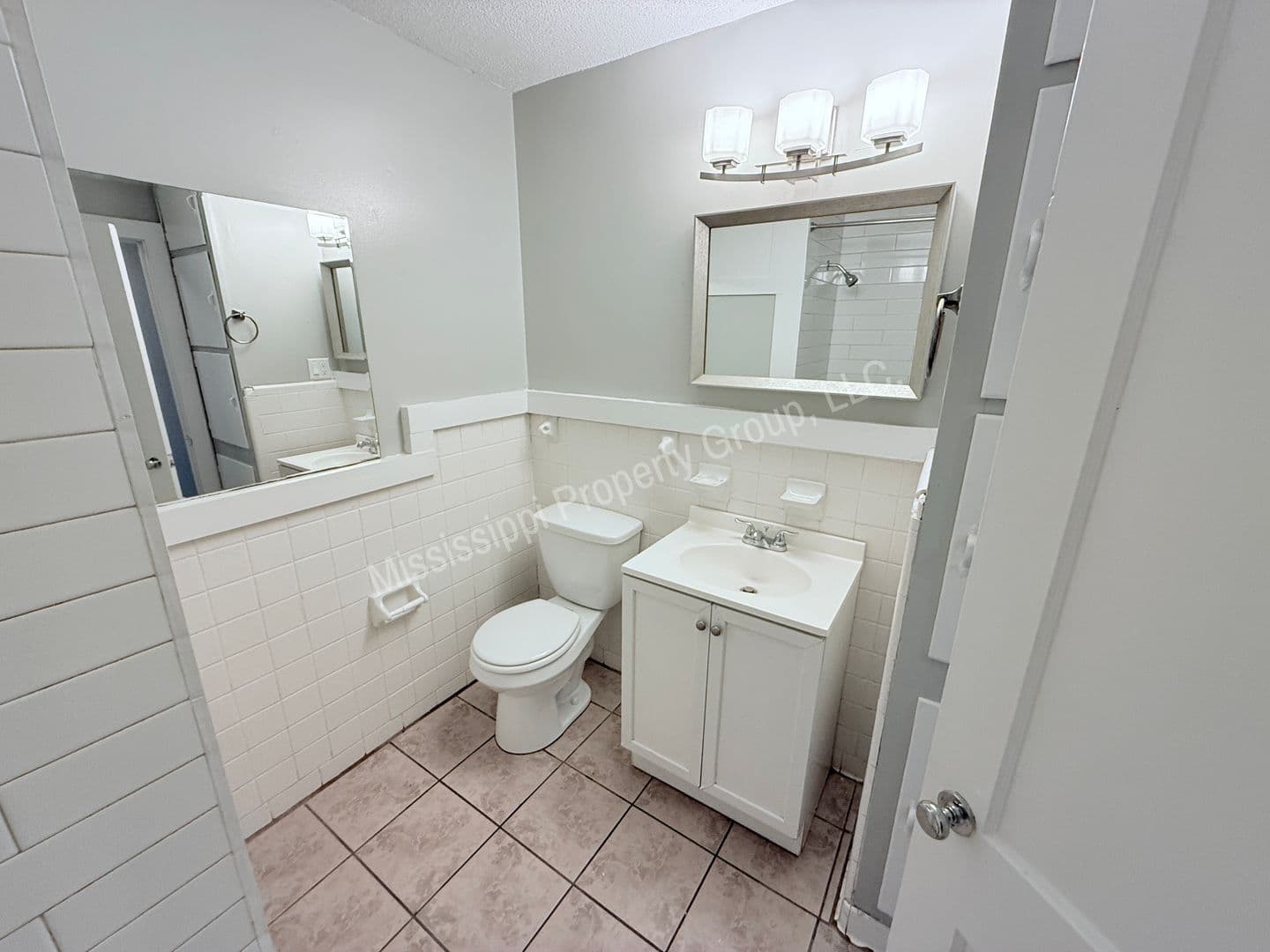 Oxford House: 1120 South 16th Street