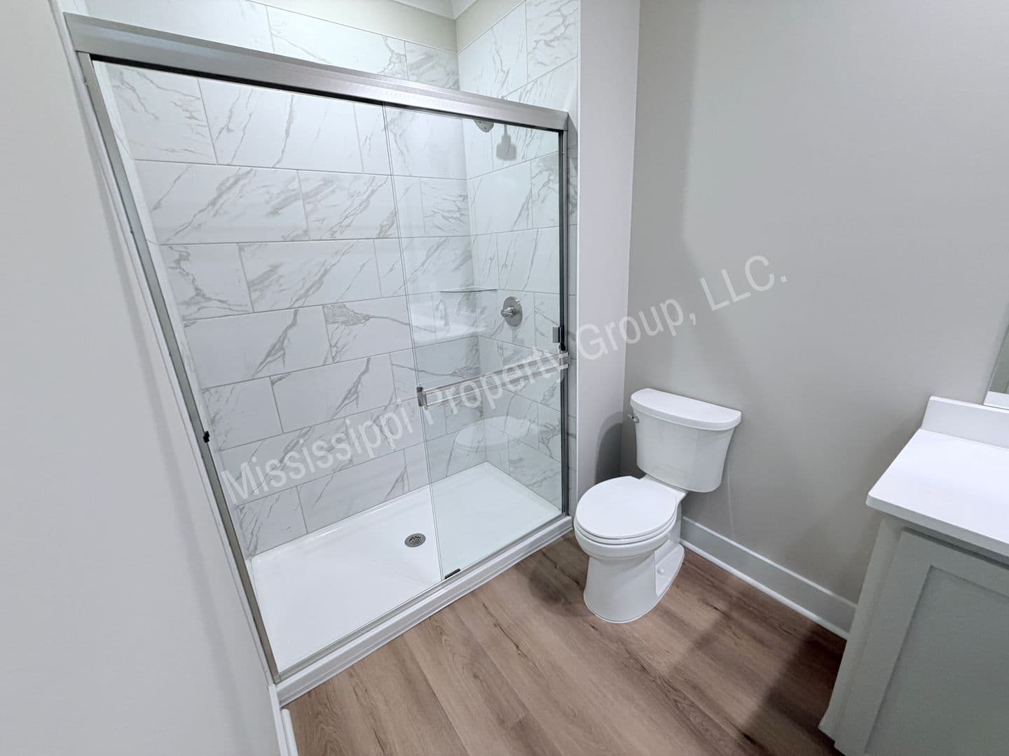 Oxford Apartment: 1401 Chickasaw Road