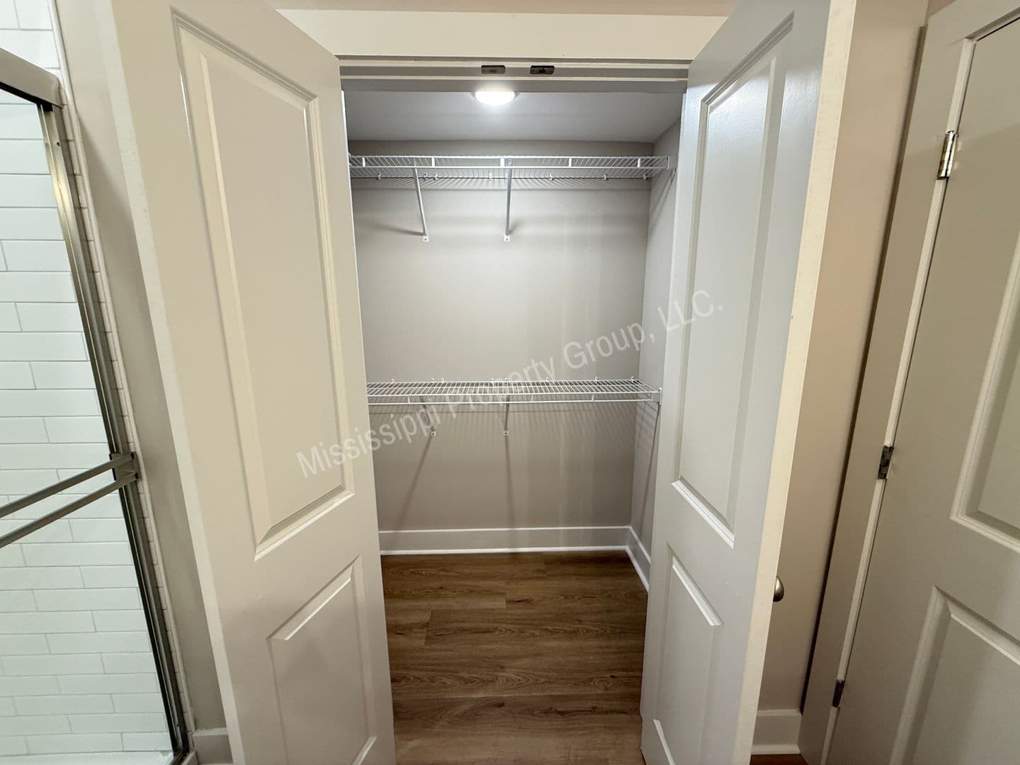 Oxford Apartment: 1401 Chickasaw Road