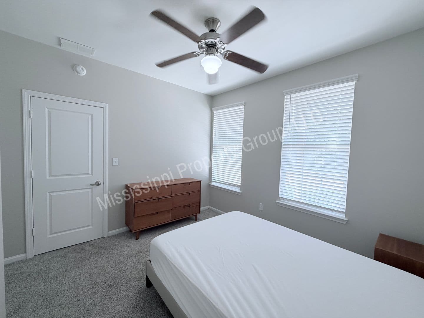 Oxford Townhome: 471 Olive Branch Way