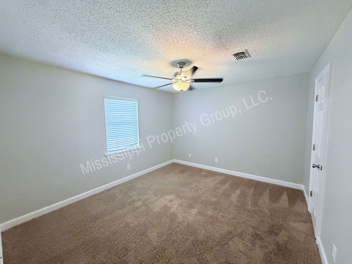Oxford Condo: 2112 Old Taylor Road, Unit F5