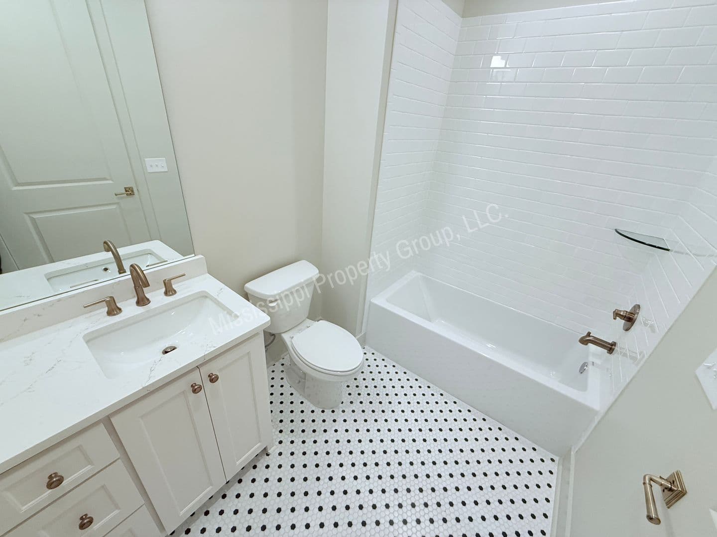 Oxford Townhome: 3437 Southern Way