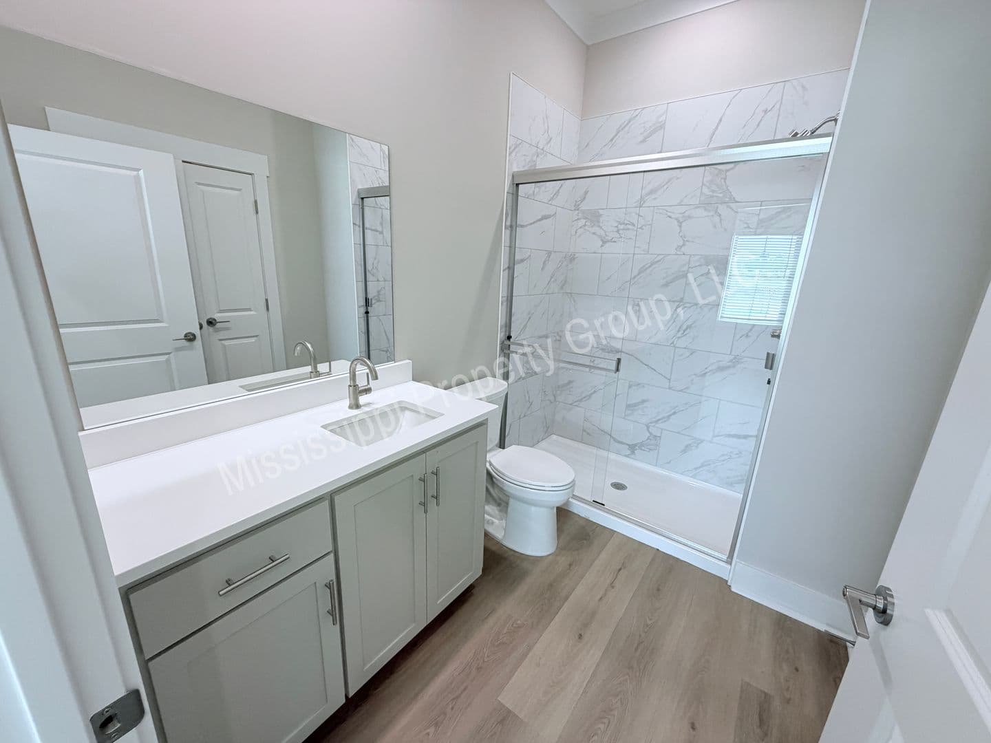 Oxford Apartment: 1401 Chickasaw Road