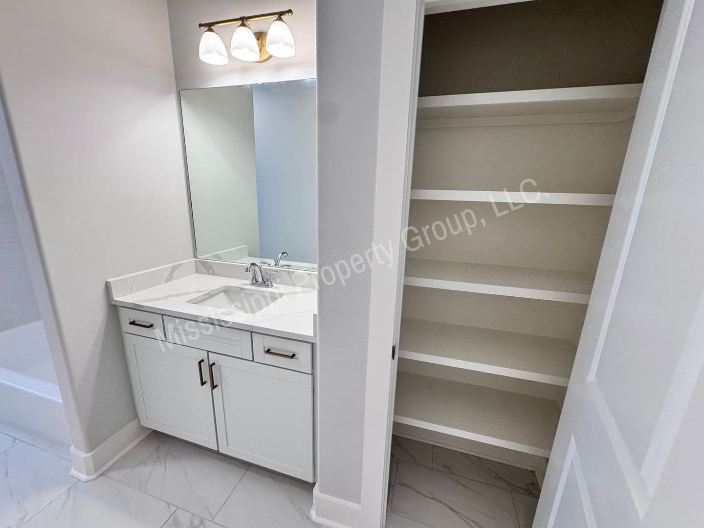 Oxford Townhome: 2009 Rosemary Street