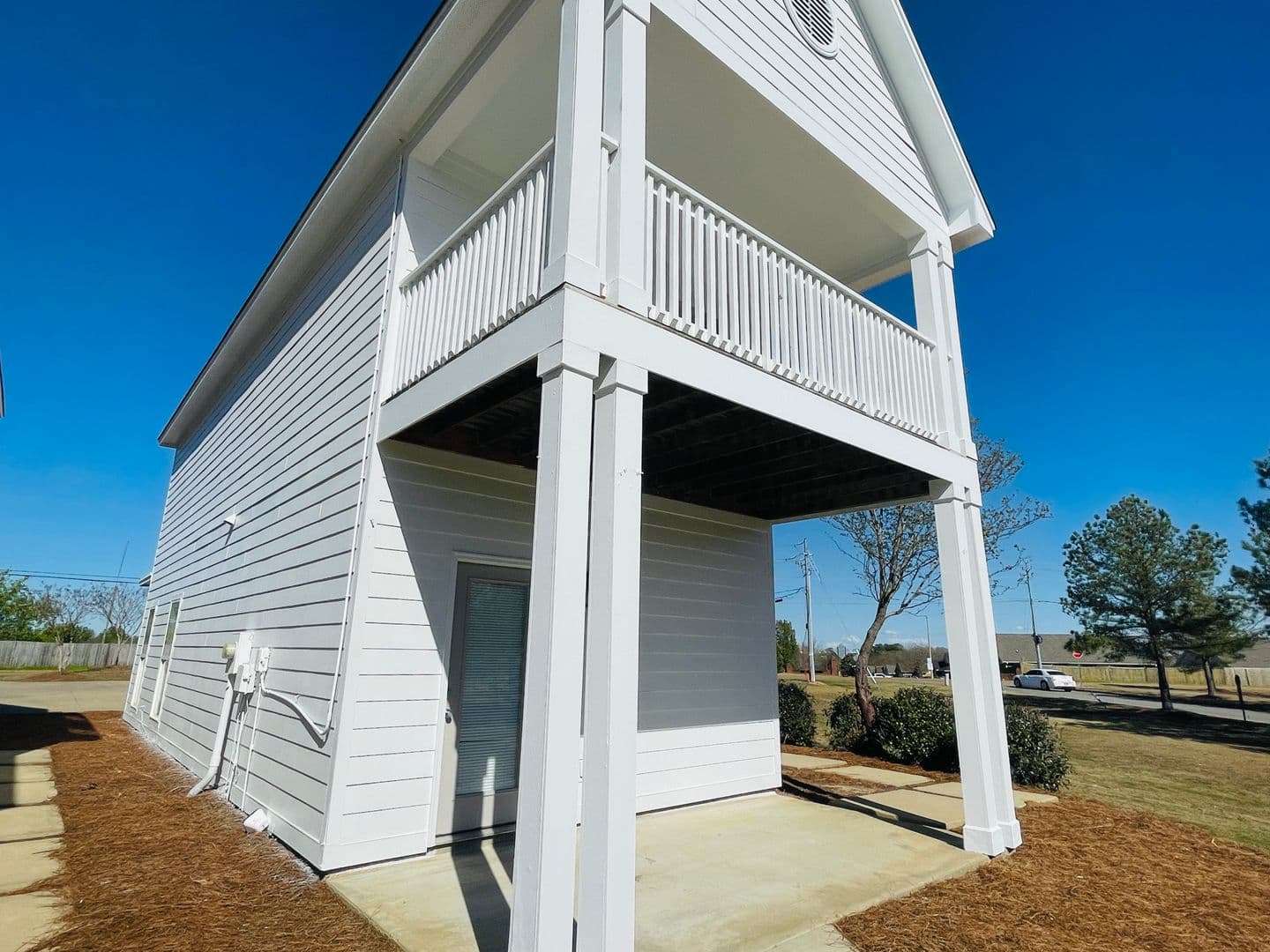 Oxford Townhome: 1 Mondrian Place