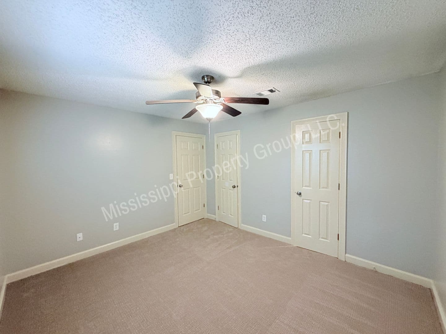 Oxford House: 2112 Old Taylor Road, F1