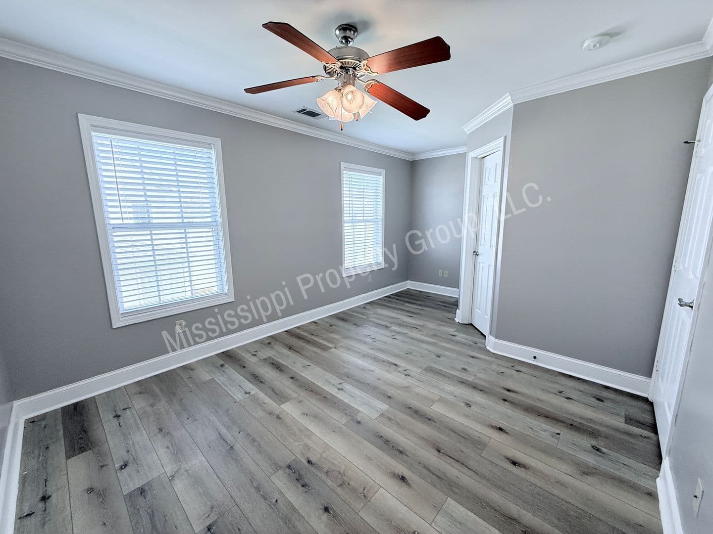 Oxford Townhome: 1 Mondrian Place