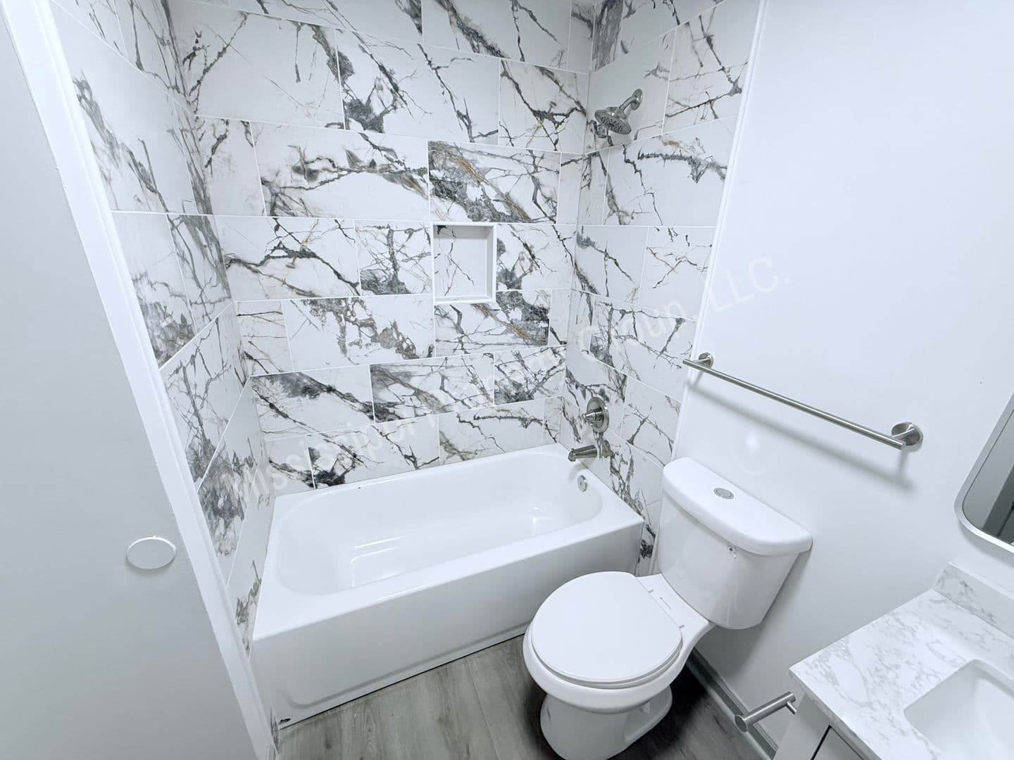 Oxford Townhome: 110 CR 102