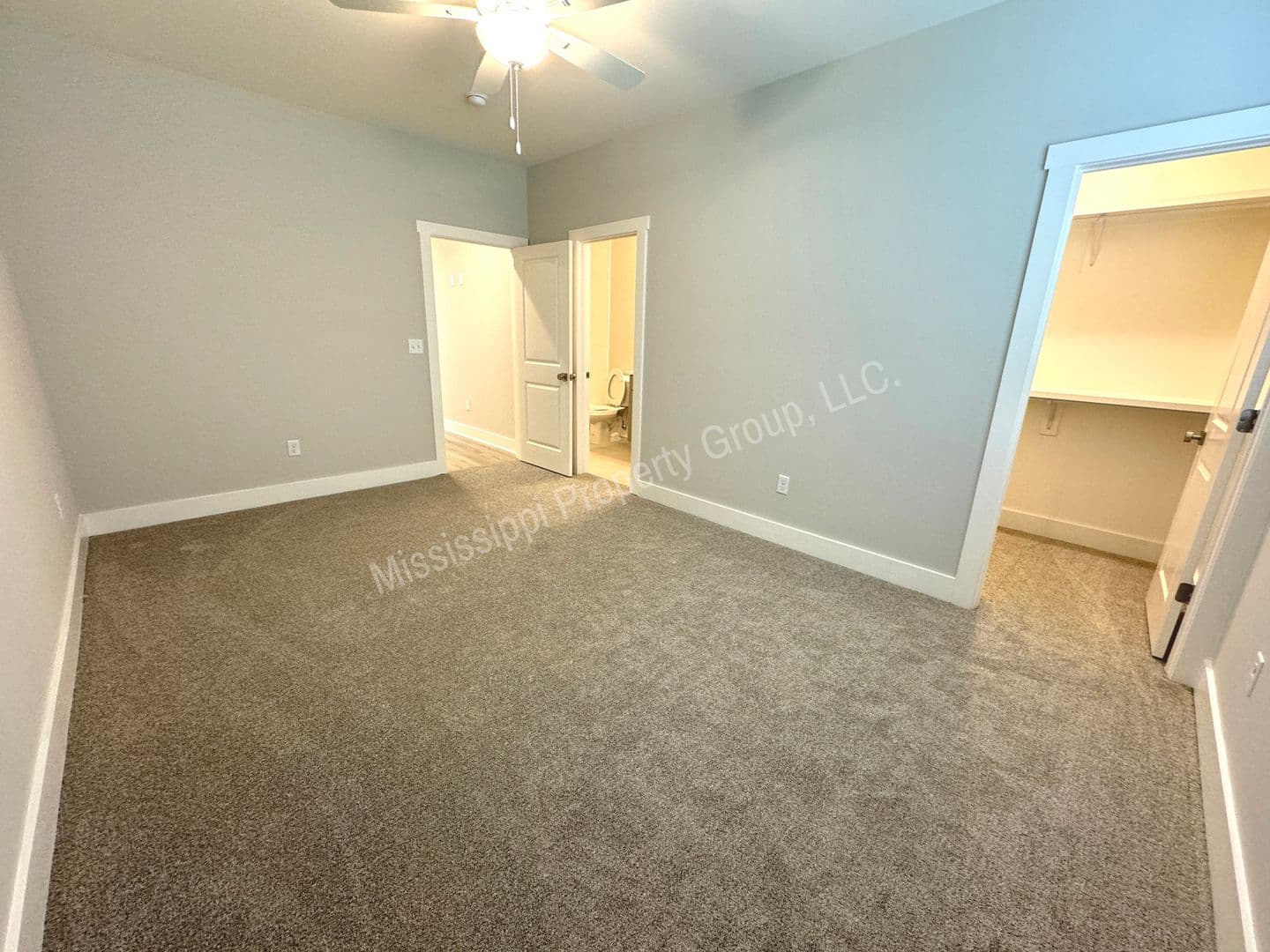 Oxford Townhome: 1841 Reserve Loop