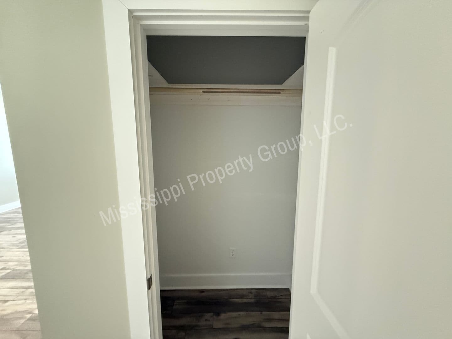 Oxford Townhome: 341 Stillwater Lane