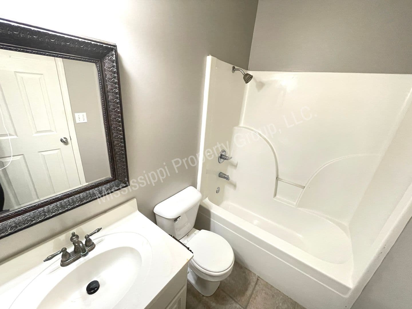 Oxford House: 213 Eagles Nest Lane