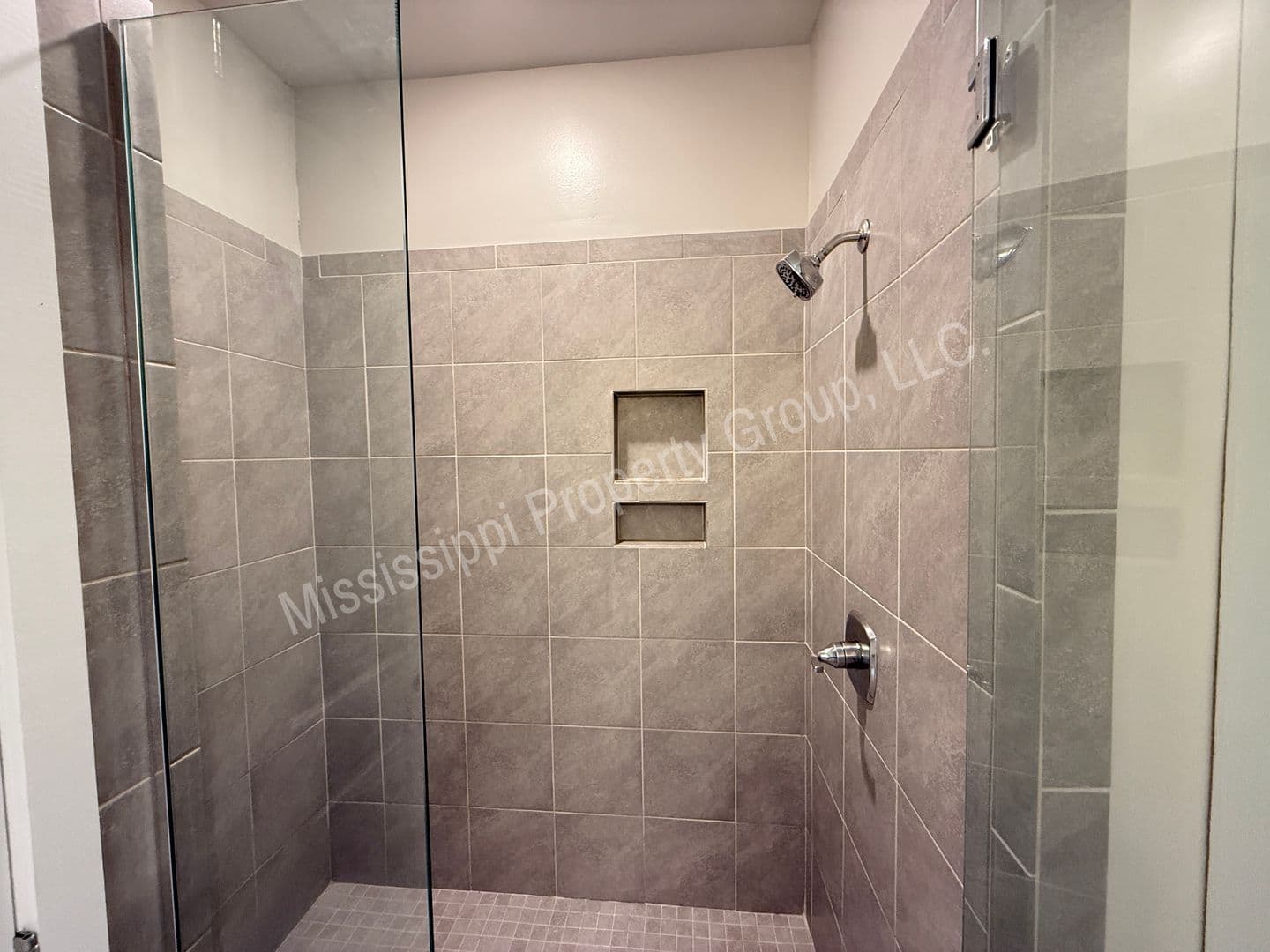 Oxford Townhome: 323 Stillwater Lane