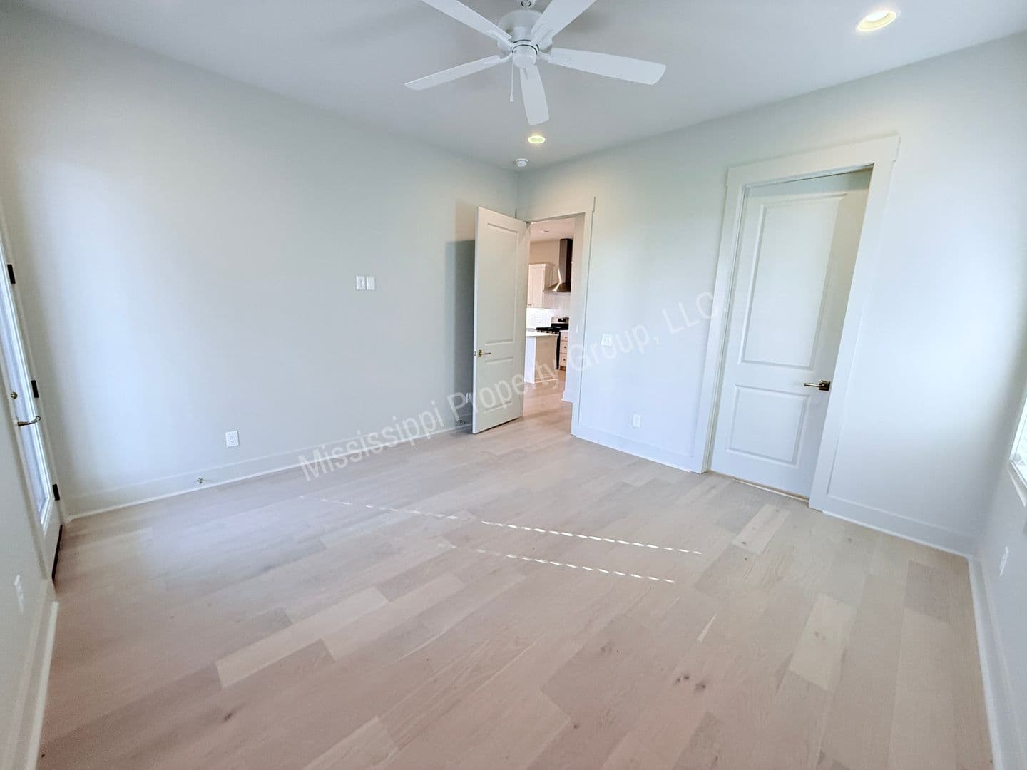 Oxford Townhome: 3405 Southern Way