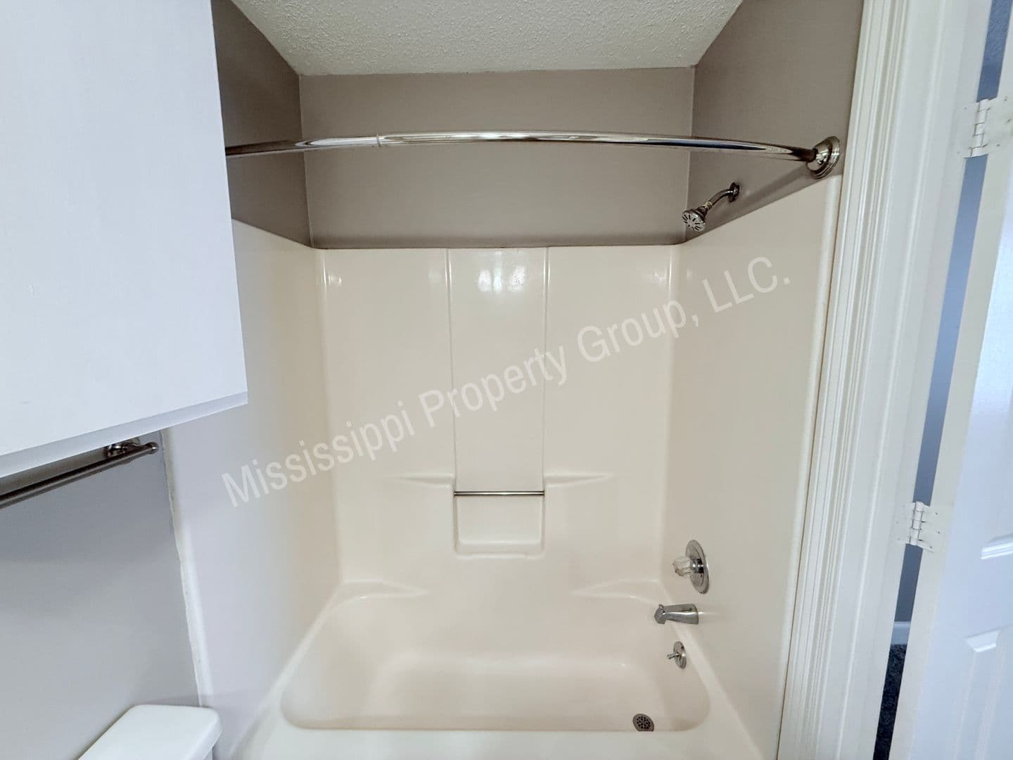 Oxford House: 2112 Old Taylor Road, Unit E8