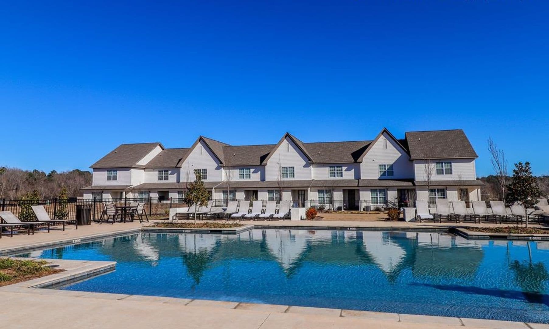 Oxford Townhome: 1839 Reserve Loop