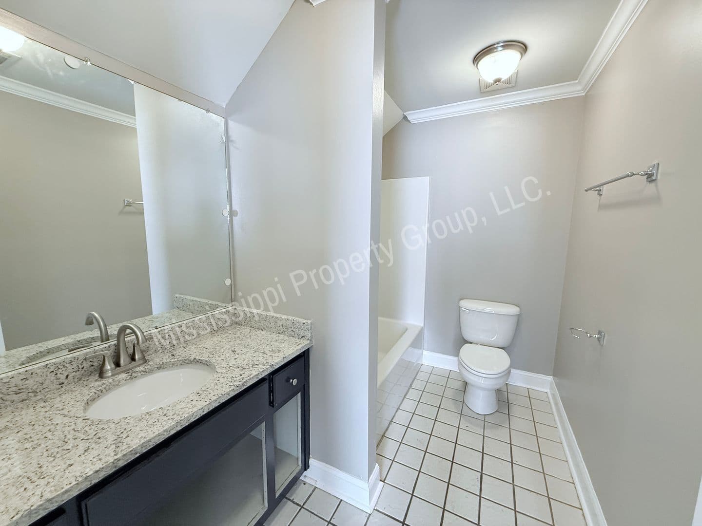 Oxford Townhome: 1 Mondrian Place
