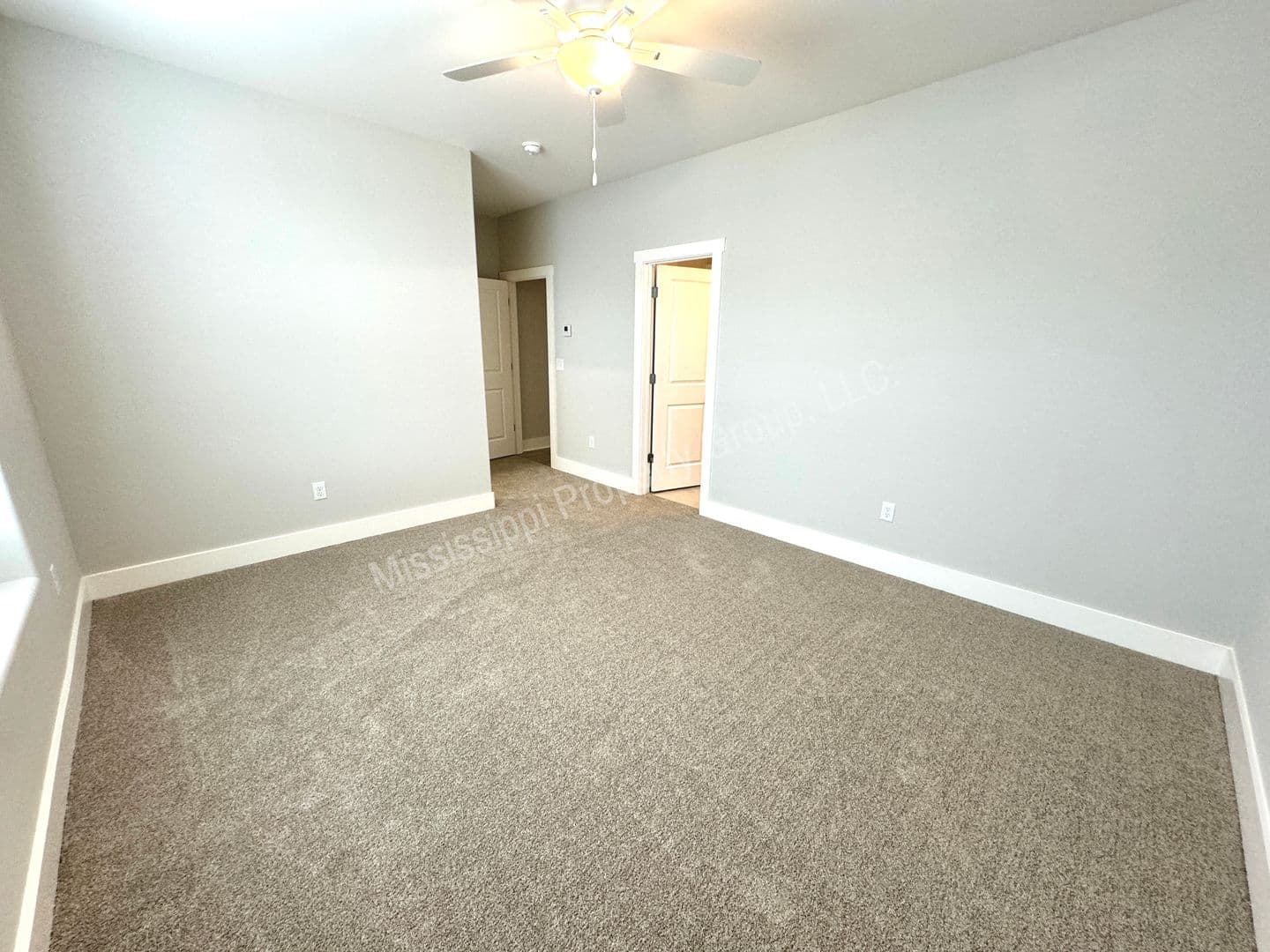 Oxford Townhome: 1837 Reserve Loop