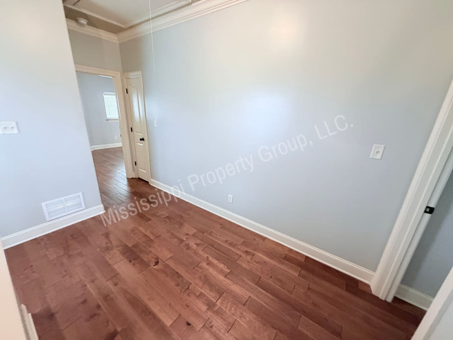 Oxford Townhome: 2495 Old Taylor Road, Unit 1101