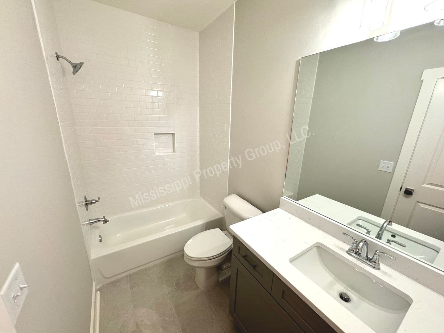 Oxford Townhome: 1837 Reserve Loop