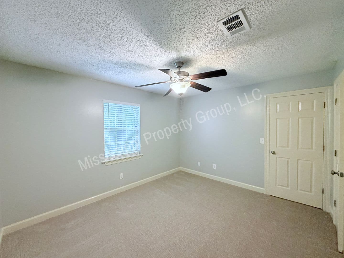 Oxford House: 2112 Old Taylor Road, F1