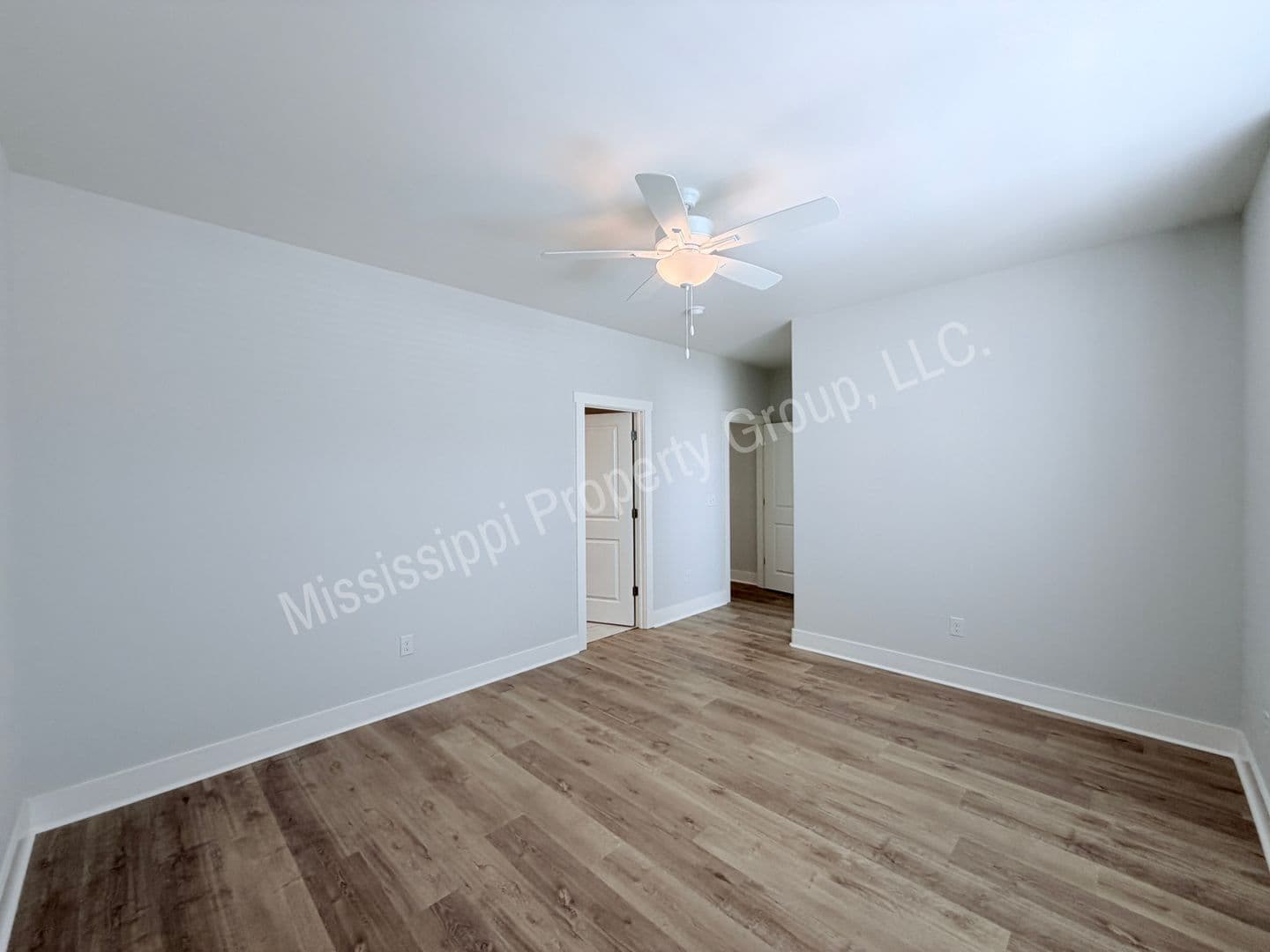 Oxford Townhome: 1616 Amalfi Drive