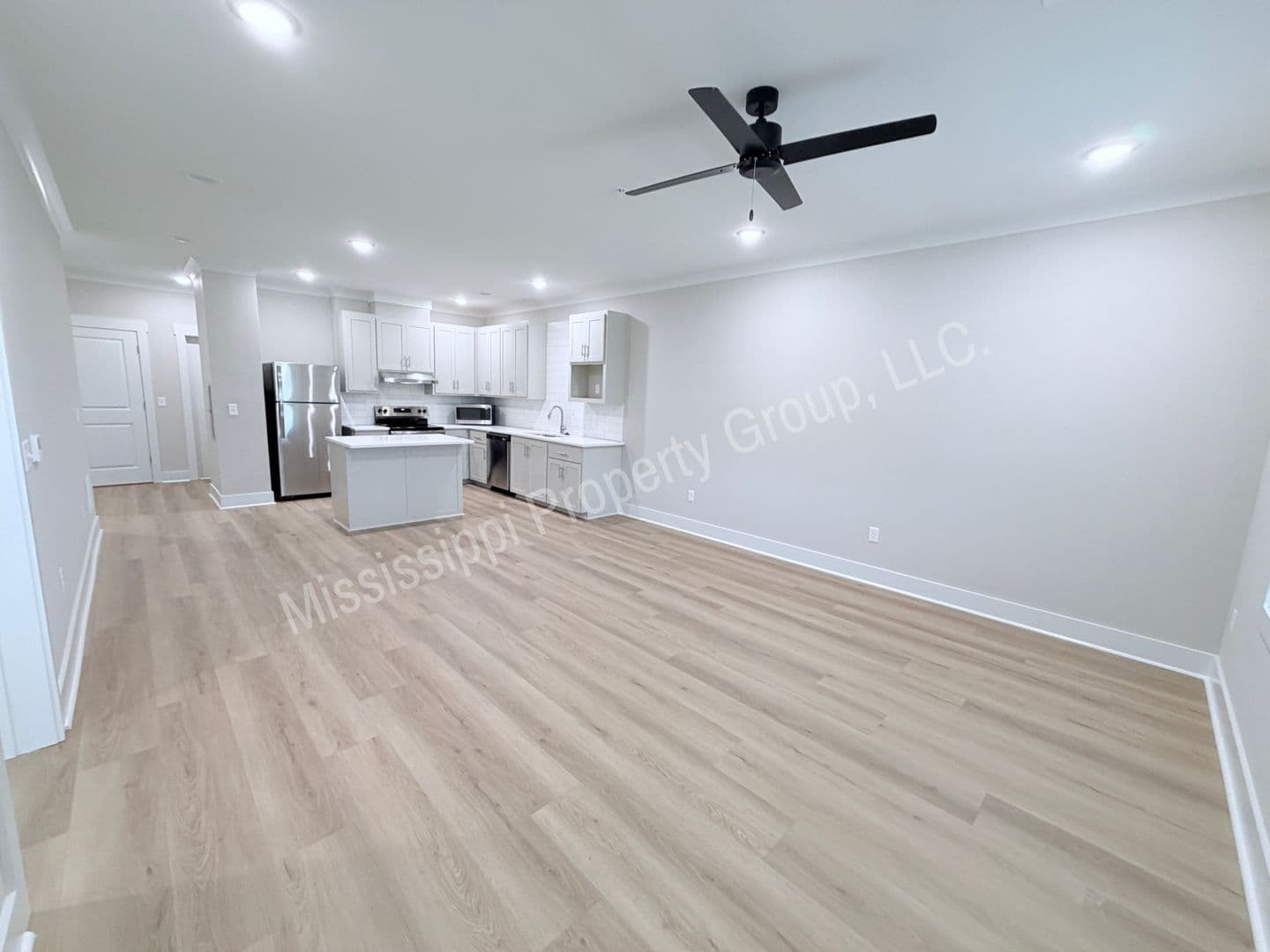 Oxford Apartment: 1401 Chickasaw Road