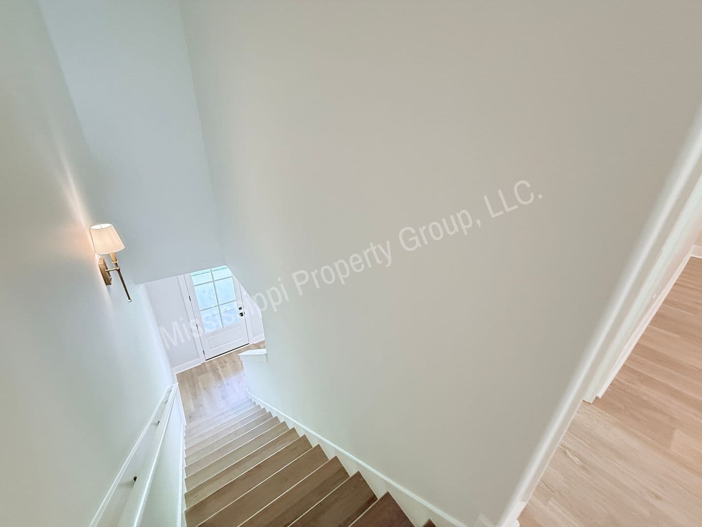 Oxford Townhome: 1616 Amalfi Drive