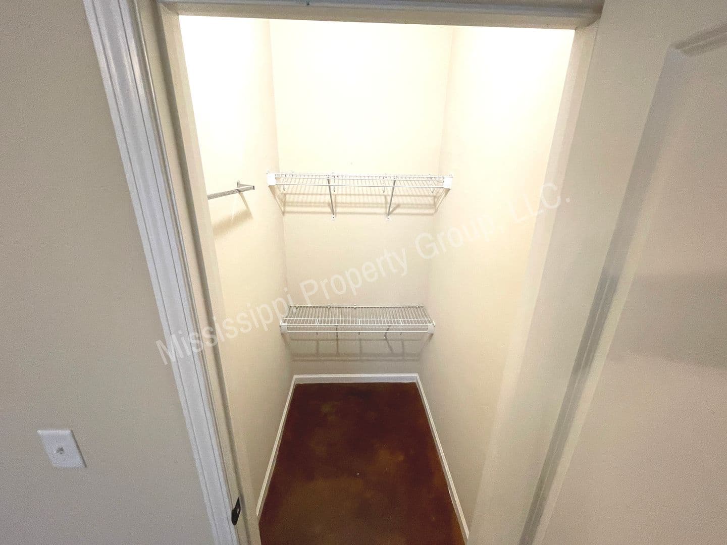 Oxford Townhome: 4851 S. Lamar Blvd